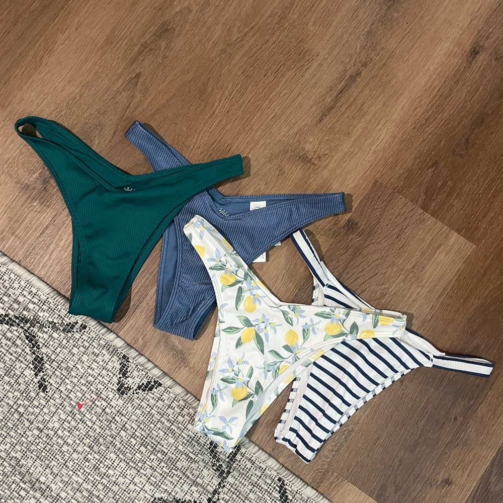 Set of Four Hollister cheeky Bikini Bottoms
